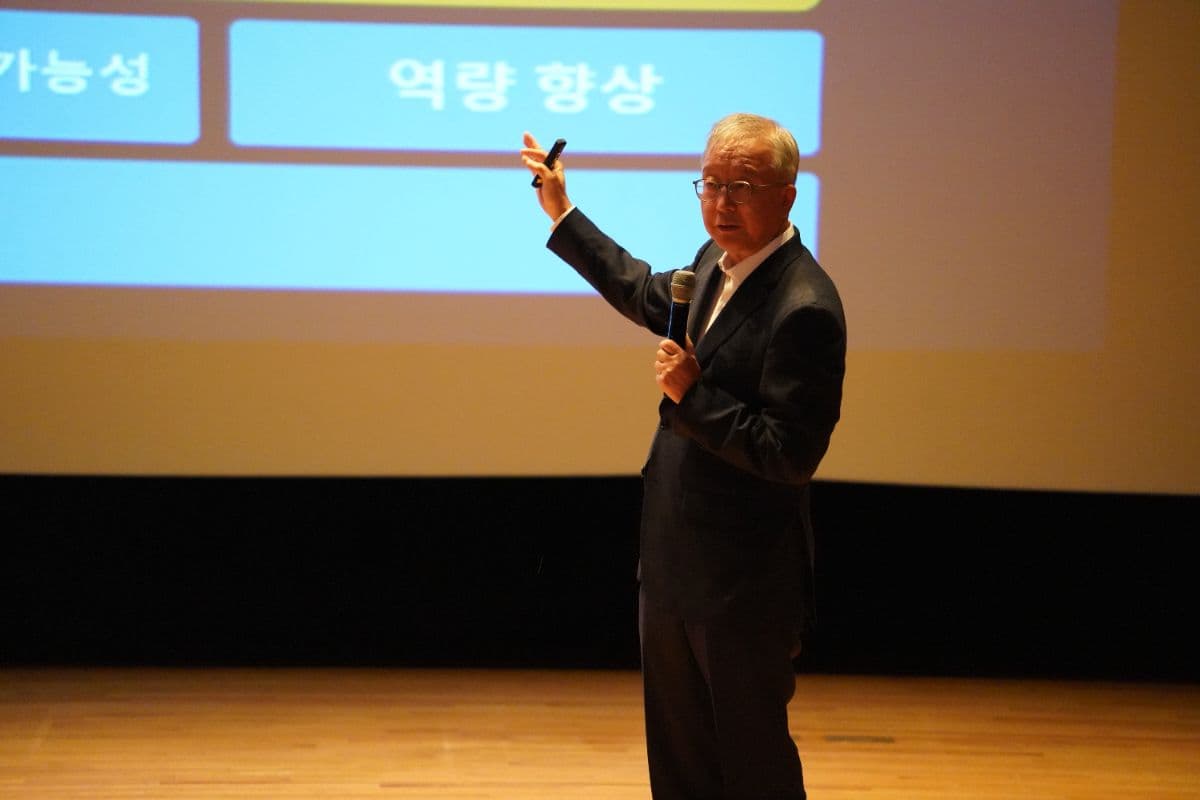 강남훈 “국가와 지자체가 국민의 기본적인 삶 책임져야” 강진서 ‘기본사회 비전과 농어촌 기본소득’ 강연